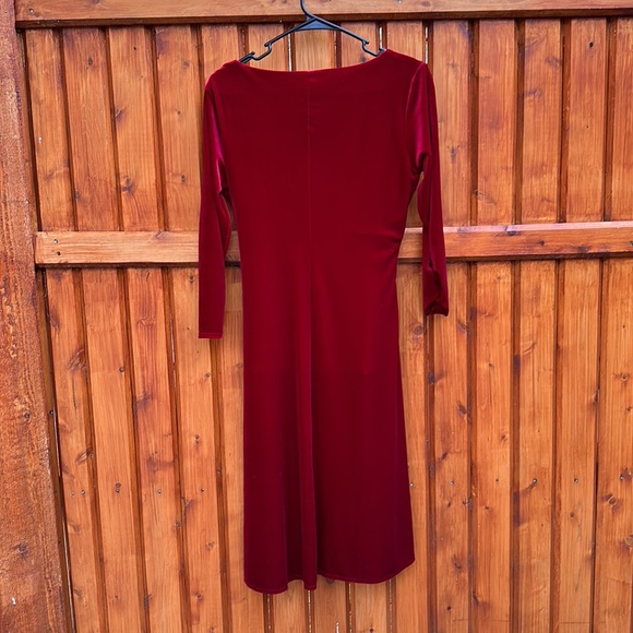 Elegant Holiday Dress Cranberry Velvet - Picture 7 of 8